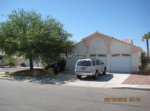 4th image of 3717 Saint Phillip Ct