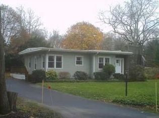 206 Winnapaug Rd, Westerly, RI 02891