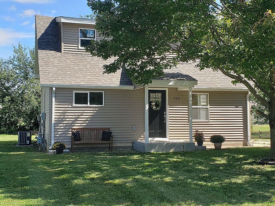 1st image of 313 SW 4th St