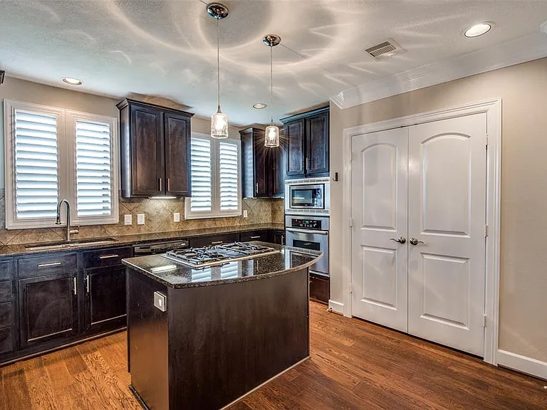 1126 Hempstead Villa Ln — Photo 13
