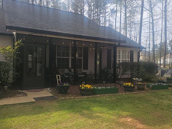 5th image of 164 Sims Rd