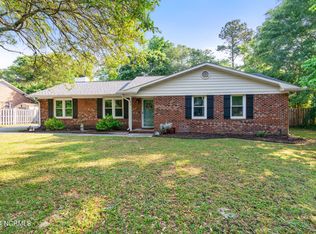 142 Beawood Rd, Wilmington, NC 28411