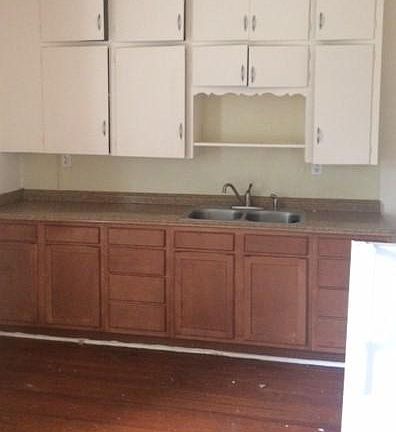 5th image of 57 Wayside Ave