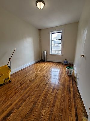 2nd image of 578 Parkside Ave #B7