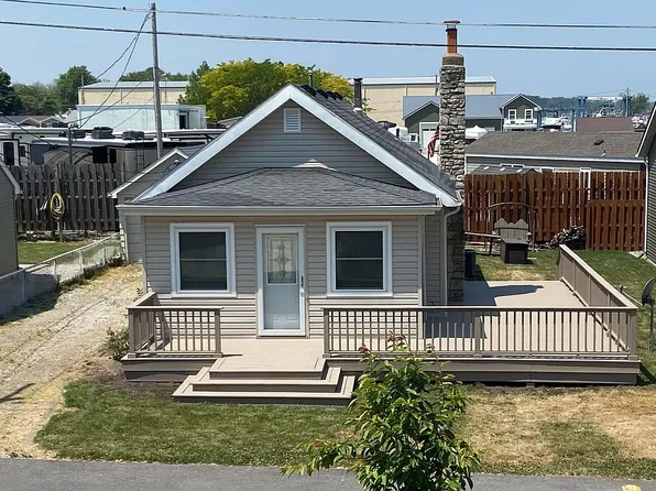 198 Elizabeth Dr, Lakeside Marblehead, OH 43440