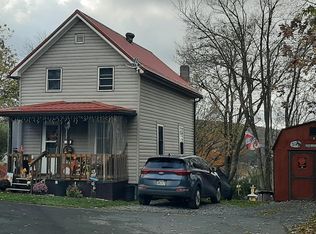 414 High St, Lilly, PA 15938