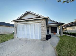 109 Waterford Dr, Victoria, TX 77901