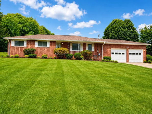 1072 Burnett Station Rd, Seymour, TN 37865