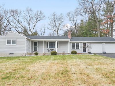 61 Ridgecrest Dr, Westfield, MA, 01085