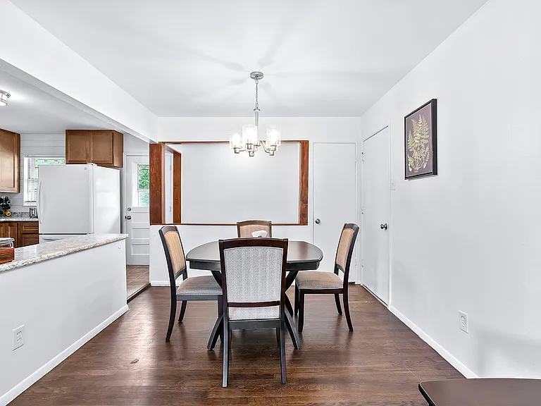 813 Riderwood Dr — Photo 11