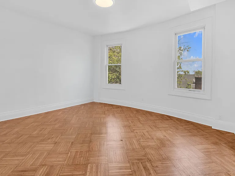 44 Farley Ave #2 — Photo 12