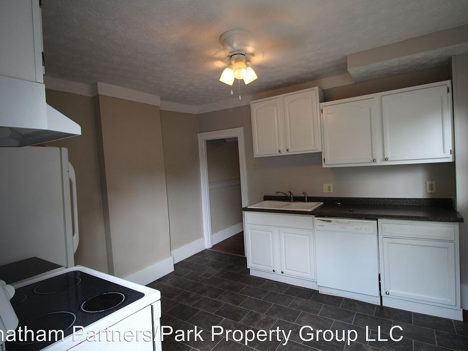 1st image of 1467 N Grant Ave