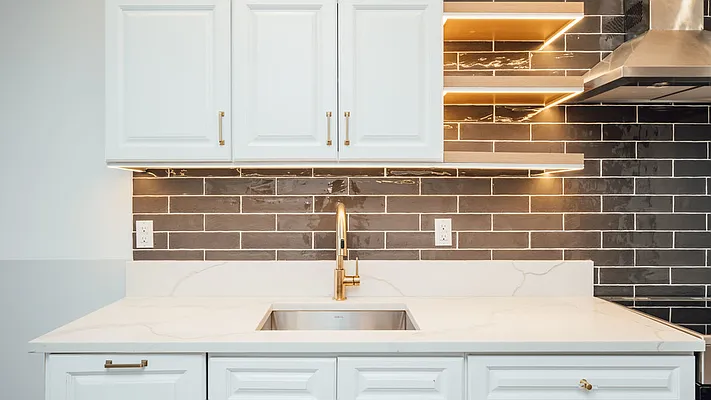 Rented by Nooklyn NYC LLC | media 56