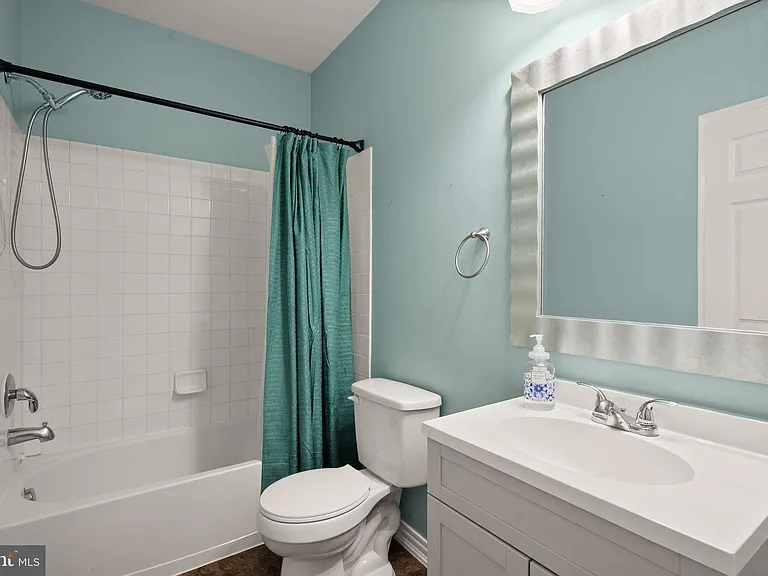 6050 Smooth Stone Pl — Photo 52