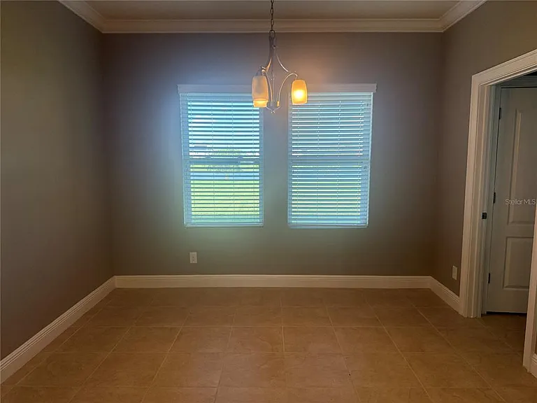 3128 Amalfi Dr — Photo 8