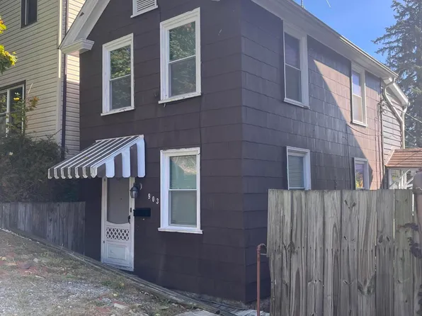 903 17th Ave, Altoona, PA 16601