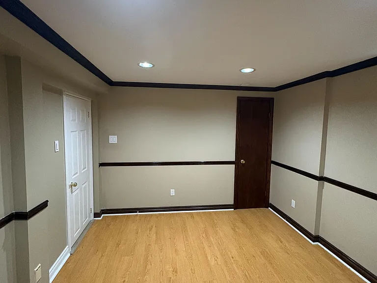Springer Dr — Photo 2