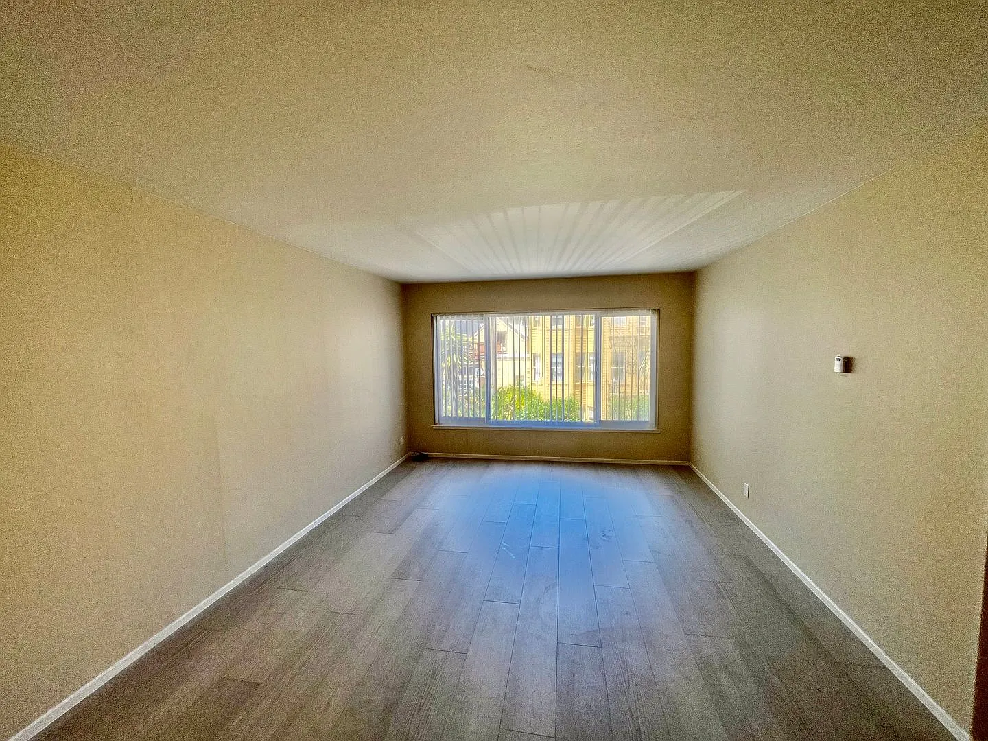 Charming & Modern Haight-Ashbury Apartment | Prime Location + Parking Included — Photo 3