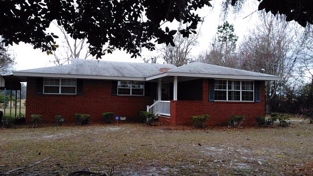 1st image of 2836 Henry Ave