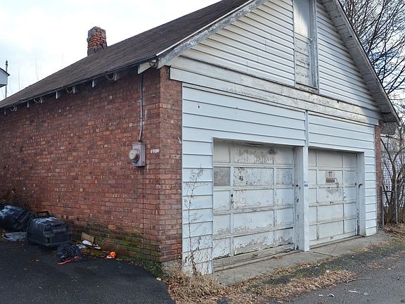 2nd image of 299 6th Ave