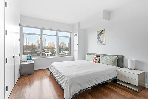 Sold by Corcoran | media 6