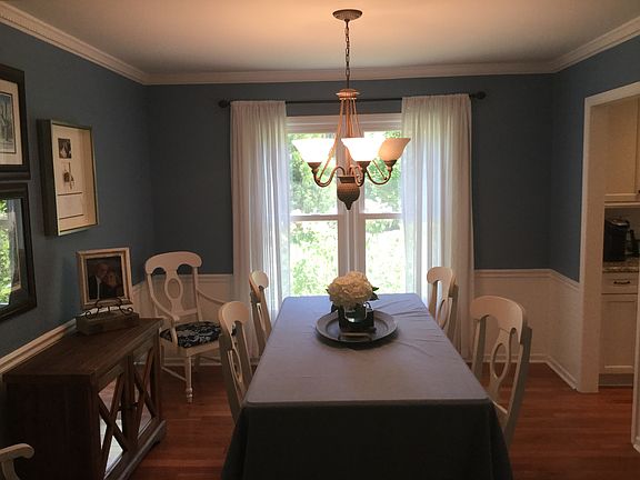 4th image of 2176 Poinsett Dr