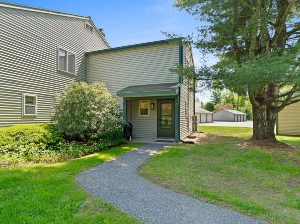 14 Hideaway Lane, Williston, VT 05495