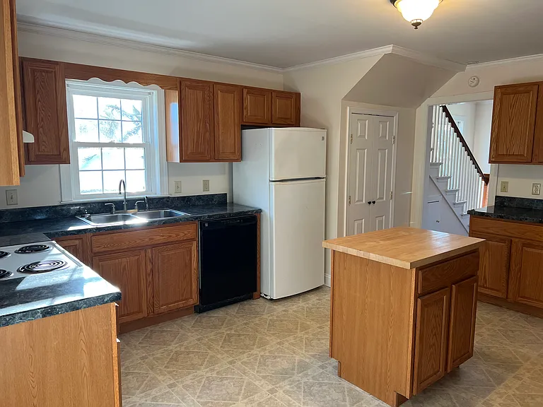 4225 Baildon Rd — Photo 5