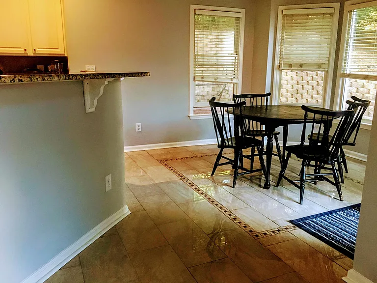 1635 Omara Ln SE — Photo 12