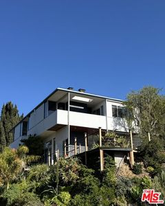 10225 Scenario Ln, Los Angeles, CA, 90077