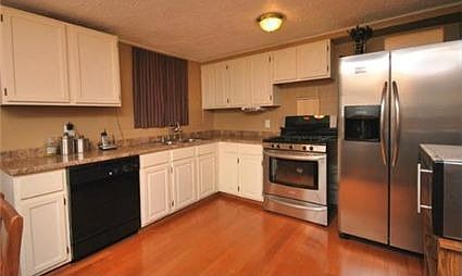 1st image of 8742 S Kolmar Ave