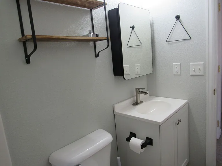 3463 Applegate Dr — Photo 10