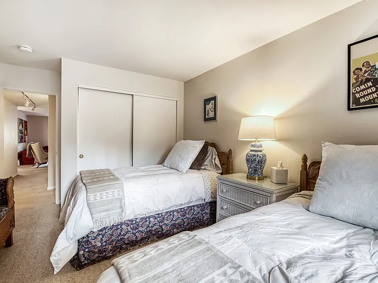 434 Gore Creek Dr #D-2 — Photo 11