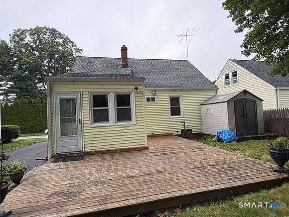 4th image of 8 Edgemont Road