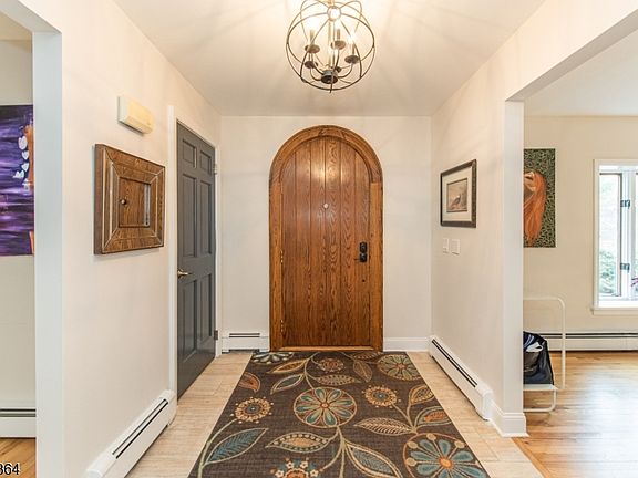2nd image of 20 Arden Rd