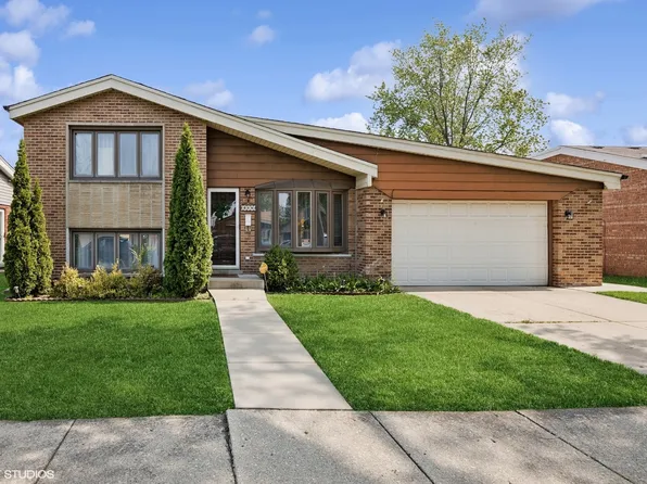 5175 W 88th Pl, Oak Lawn, IL 60453