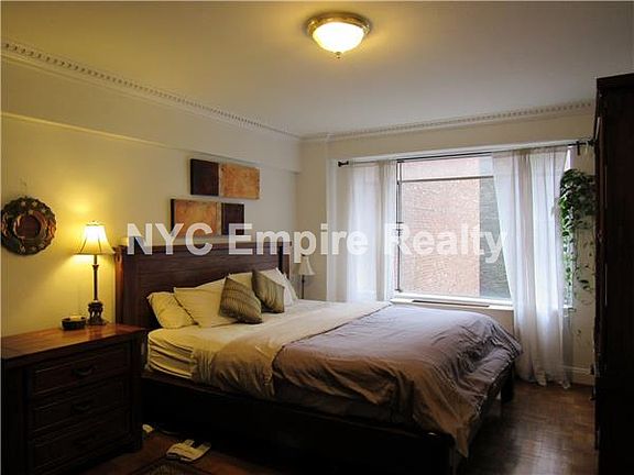 5th image of 302 Lexington Ave #11A
