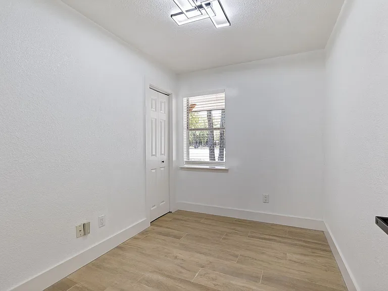 240 County Road 4360 — Photo 18