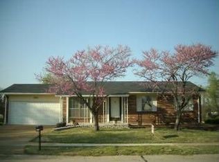 673 Mediterranean Dr, Florissant, MO 63031