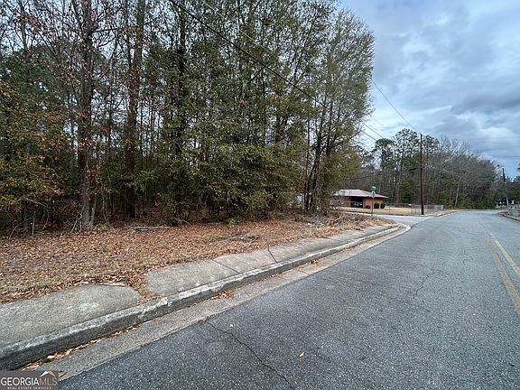 5th image of W Williams St
