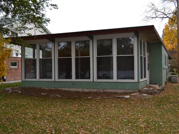 11148 N Lower Lake Shore Dr, Monticello, IN 47960