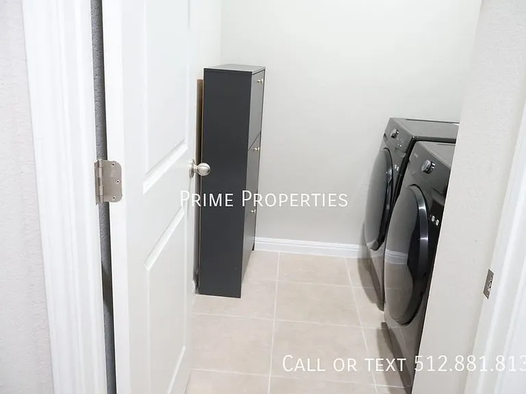 11500 Maple Leaf Way — Photo 11