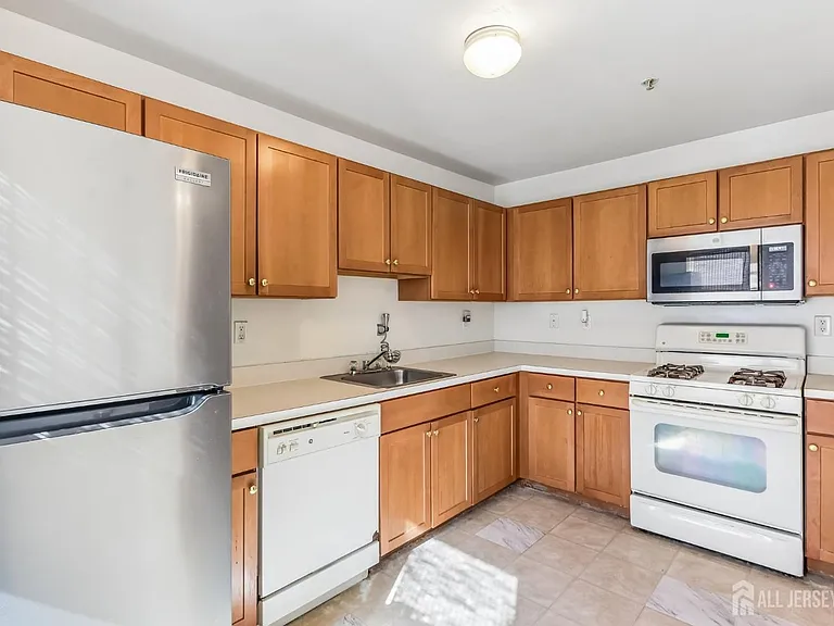 544 Great Beds Ct — Photo 8