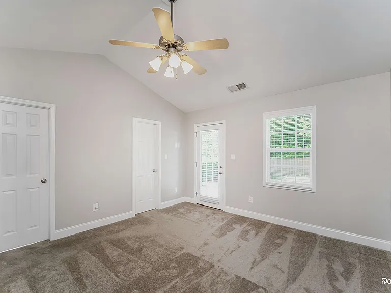 1105 Landen Chase Dr — Photo 9