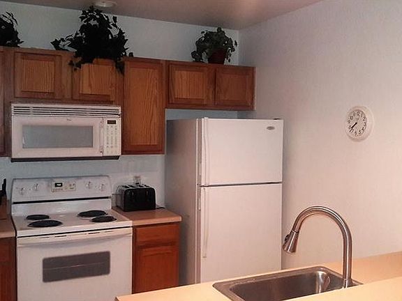 4th image of 4005 Santa Maria Dr APT 105