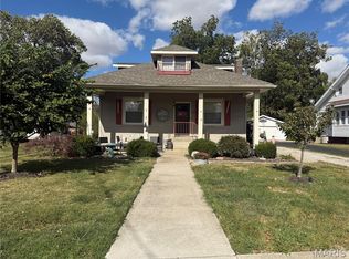 618 Morgan St, Carlinville, IL 62626