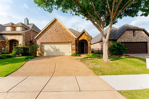 9404 National Pines Dr Photo 1