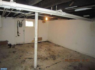 6039 Woodruff Ave, Pennsauken, NJ 08110
