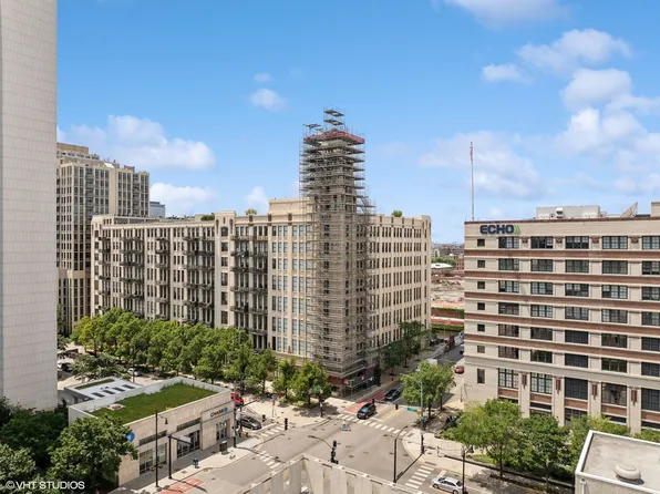 758 N Larrabee St APT 323, Chicago, IL 60654