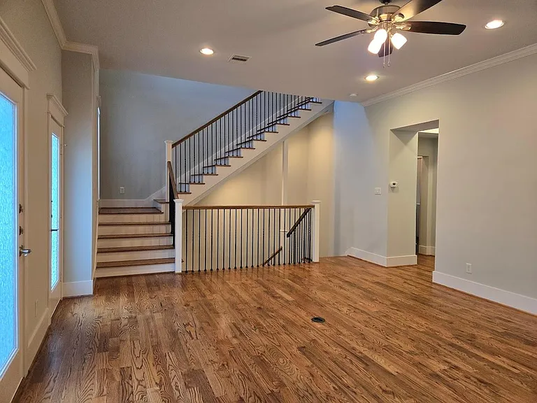 4109 Allen St — Photo 10